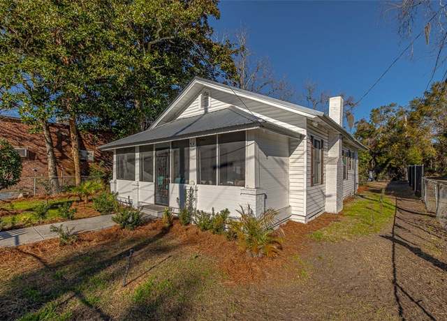 Property at 1009 K St, Brunswick, GA 31520, 3 beds, 2 baths