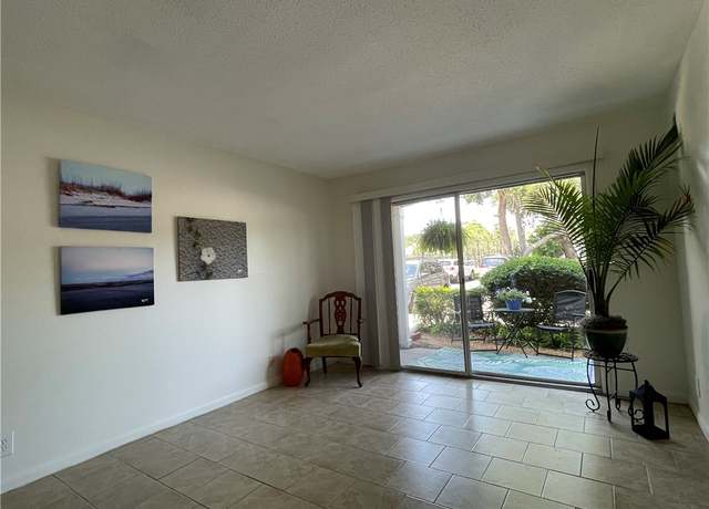 Property at 850 Mallery St Unit 1S, St Simons Island, GA 31522, 3 beds, 2 baths