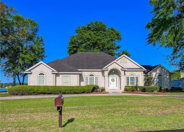 Property at 3021 Charing Cross, Brunswick, GA 31525, 4 beds, 3 baths