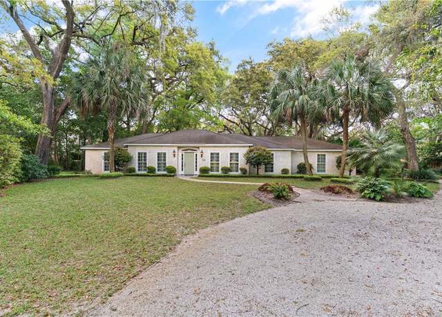 Property at 305 Mulberry Way, St Simons Island, GA 31522, 3 beds, 3 baths