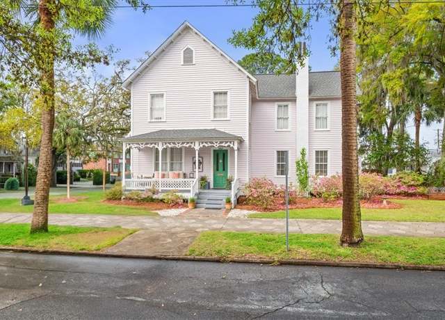 Property at 1303 Union St, Brunswick, GA 31520, 4 beds, 3.5 baths