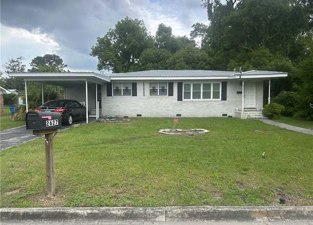 Property at 2627 Cleburne St, Brunswick, GA 31520, 3 beds, 1.5 baths