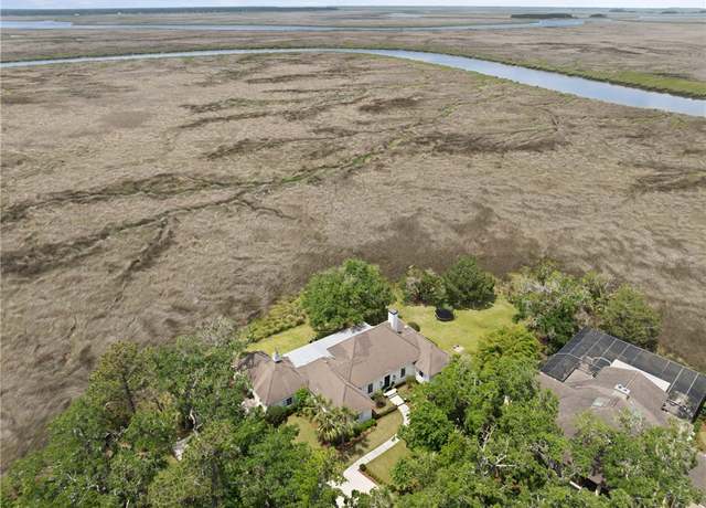 Property at 425 Mimosa Dr, St Simons Island, GA 31522, 4 beds, 3.5 baths