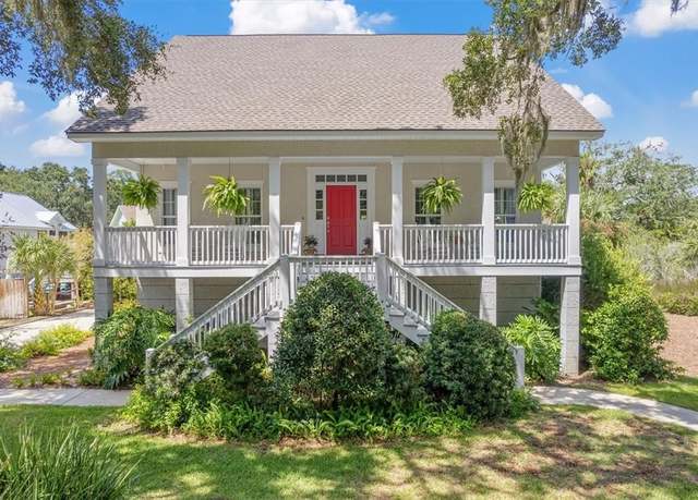 Property at 211 Mcintosh Ave, St Simons Island, GA 31522, 4 beds, 3.5 baths