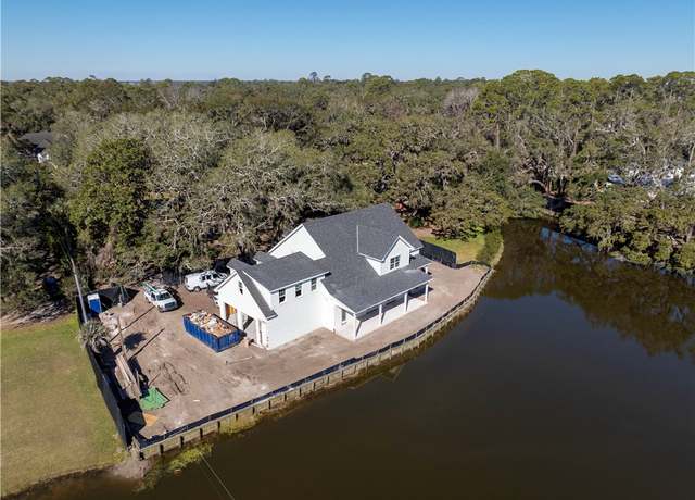 Property at 2404 Frederica Rd, St Simons Island, GA 31522, 4 beds, 5.5 baths