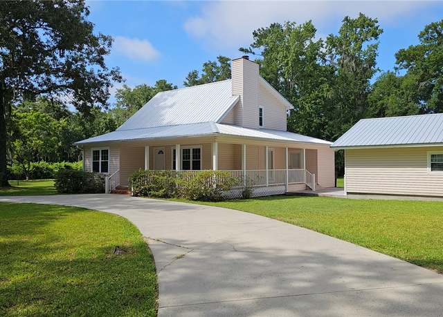 Property at 146 Don El St, Brunswick, GA 31523, 3 beds, 3 baths
