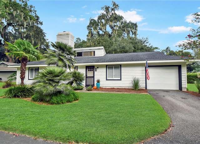 Property at 106 Palmetto Ct #6, St Simons Island, GA 31522, 3 beds, 2 baths