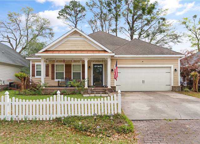 Property at 165 Gallery Way, Brunswick, GA 31525, 3 beds, 2 baths