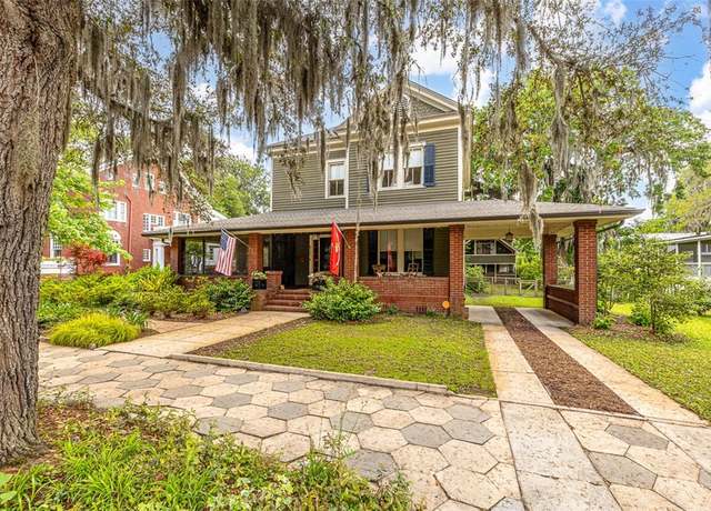 Property at 821 Union St, Brunswick, GA 31520, 4 beds, 3.5 baths