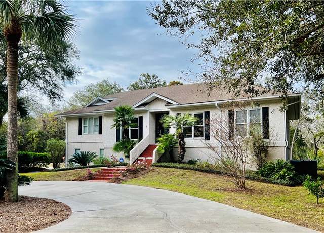 Property at 145 Shore Rush Dr, St Simons Island, GA 31522, 5 beds, 3.5 baths