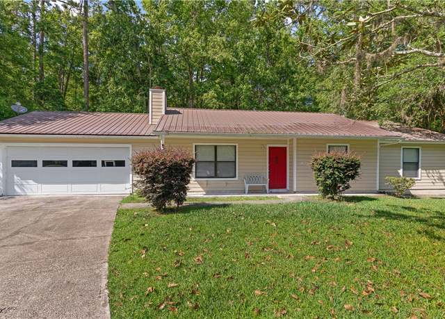 Property at 230 Creekwood Dr, Kingsland, GA 31548, 3 beds, 2 baths