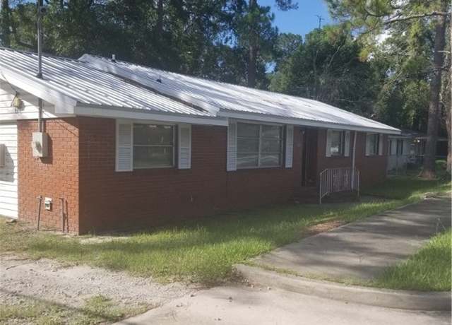 Property at 2120 Tebeau St, Waycross, GA 31501, 3 beds, 1.5 baths