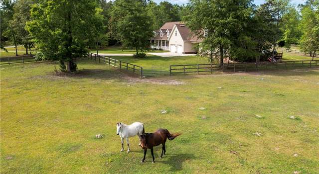 Photo of 852 Thoroughbred Rd, Woodbine, GA 31569