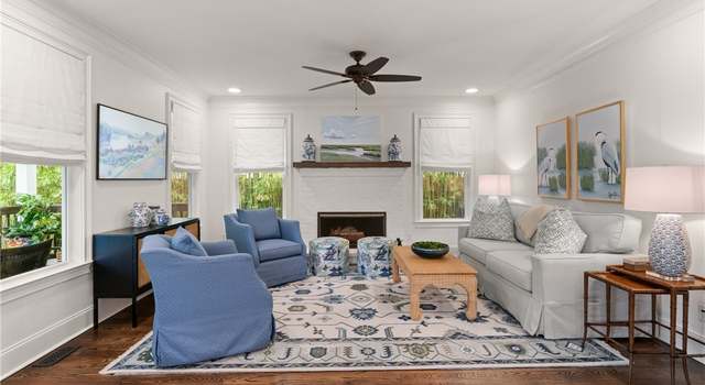 Photo of 553 Park Ave, St Simons Island, GA 31522