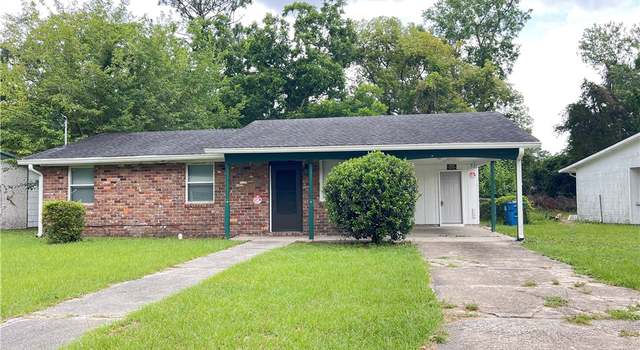 Photo of 126 Yorktown Dr, Brunswick, GA 31525