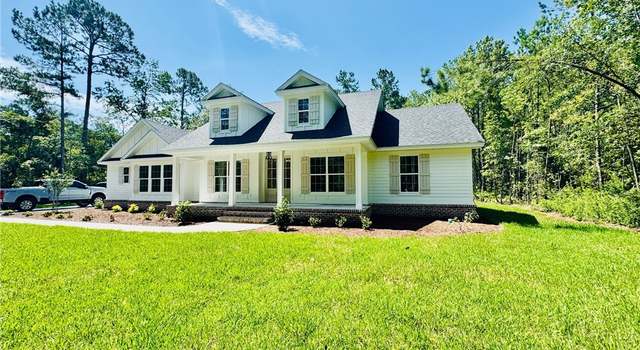 Photo of 701 Broadwood Dr, Woodbine, GA 31569