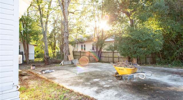 Photo of 503 N Nichols St, Waycross, GA 31501