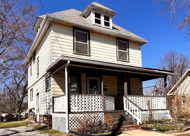 Property at 2020 Linwood Ave, Erie, PA 16510, 4 beds, 1 bath