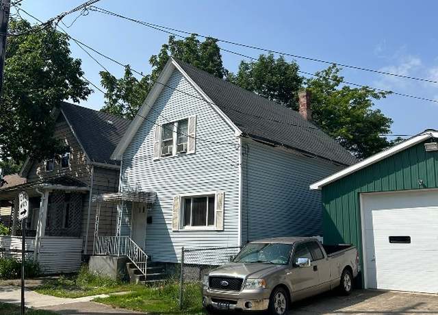 Property at 1018 Pennsylvania Ave, Erie, PA 16503, 3 beds, 1 bath