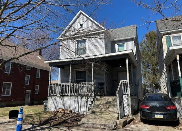 Property at 226 Short St, Erie, PA 16507, 4 beds, 1 bath