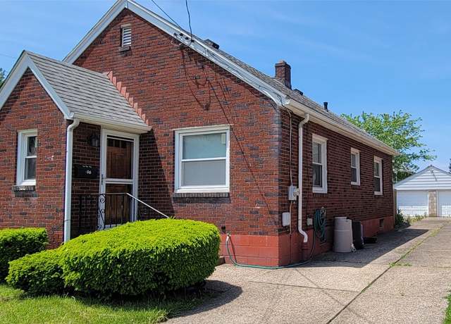 Property at 306 E 31st St, Erie, PA 16504, 2 beds, 1 bath
