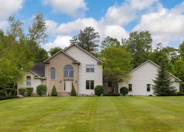 Property at 10170 Tiger Lily Ln, Waterford, PA 16441, 4 beds, 3 baths