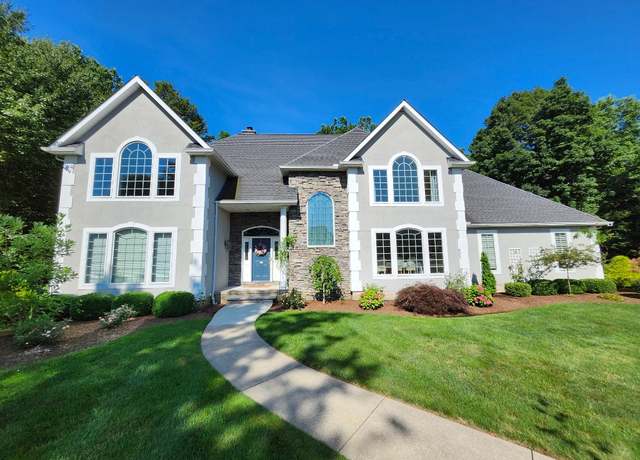 Property at 4858 Appaloosa Ct, Erie, PA 16506, 4 beds, 4 baths