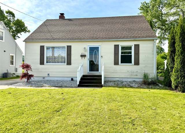 Property at 2511 W 32nd St, Erie, PA 16506, 3 beds, 1 bath
