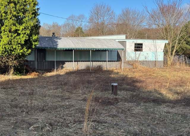 Property at 0 Plymouth Ln, Jamestown, PA 16134, 2 beds, 1 bath