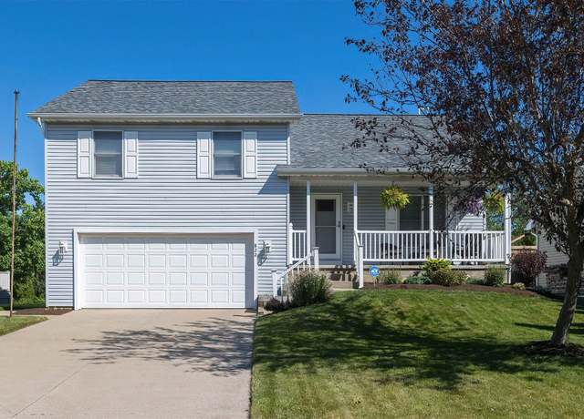 Property at 822 E Grandview Blvd, Erie, PA 16504, 4 beds, 1.5 baths