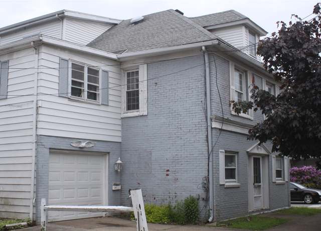 Property at 2902 Cascade St, Erie, PA 16508, 5 beds, 3 baths