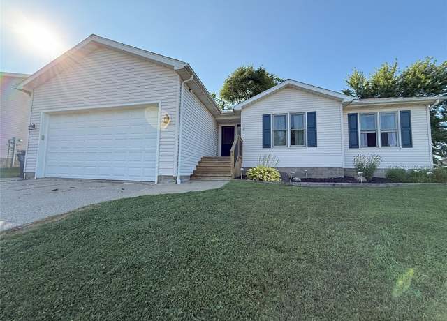 Property at 2034 E Gore Rd, Erie, PA 16510, 4 beds, 3 baths
