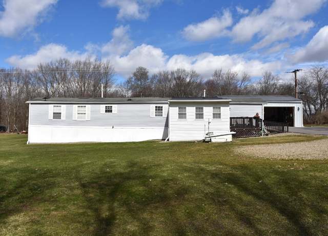 Property at 20986 Peters Rd, Saegertown, PA 16433, 2 beds, 2 baths