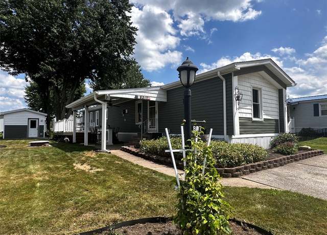 Property at 8217 Cloveridge Dr, Erie, PA 16509, 2 beds, 2 baths