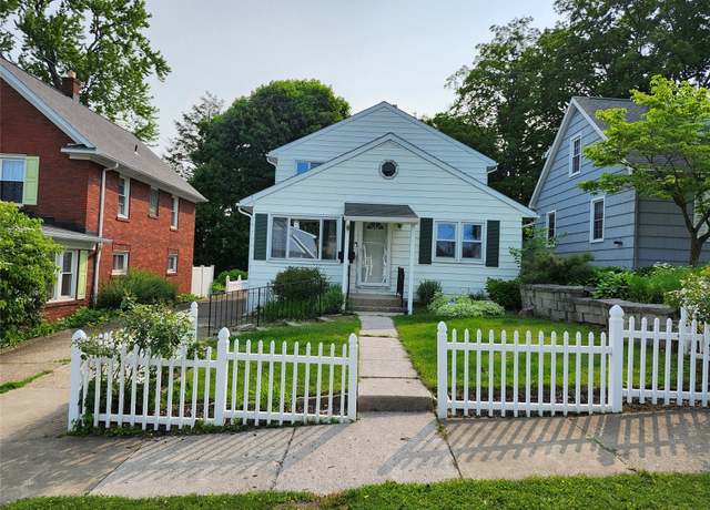 Property at 3325 Eliot Rd, Erie, PA 16508, 3 beds, 2 baths