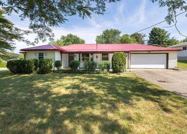 Property at 1580 Kuntz Rd, Millcreek, PA 16509, 3 beds, 1.5 baths