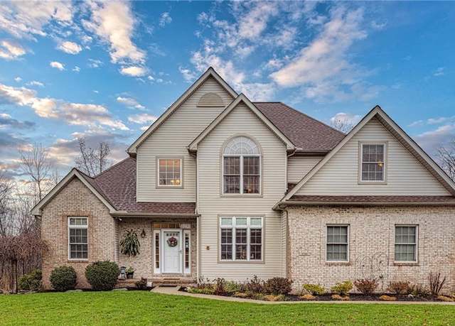 Property at 5790 Nickel Dr, Erie, PA 16509, 5 beds, 3.5 baths