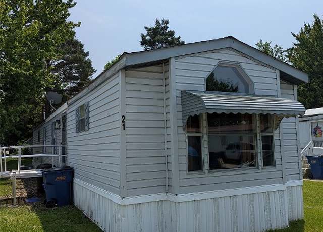 Property at 5005 Zuck Rd #21, Erie, PA 16506, 2 beds, 1 bath