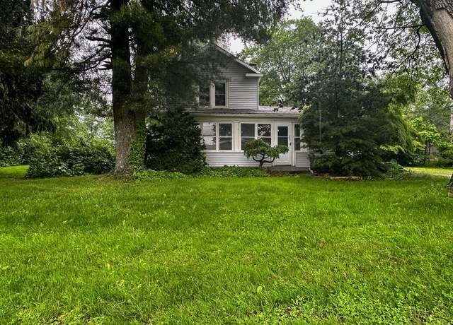 Property at 4962 Old Sterrettania Rd, Millcreek, PA 16506, 3 beds, 1 bath