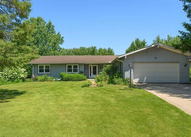 Property at 322 Greenhurst Dr, Erie, PA 16509, 3 beds, 2 baths