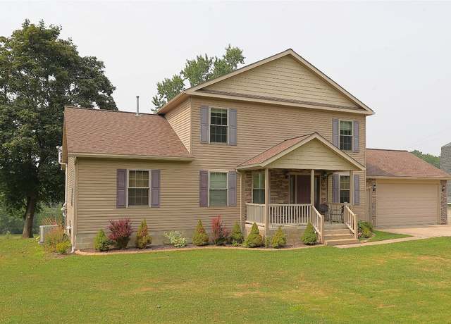 Property at 2933 Hershey Rd, Erie, PA 16509, 5 beds, 3.5 baths