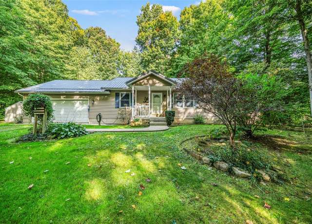 Property at 9814 Smith St, Lake City Boro, PA 16423, 3 beds, 2 baths