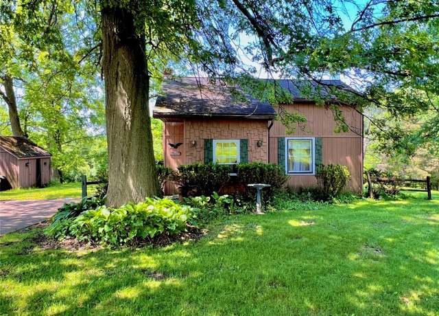 Property at 6424 Heidler Rd, Fairview, PA 16415, 3 beds, 1 bath