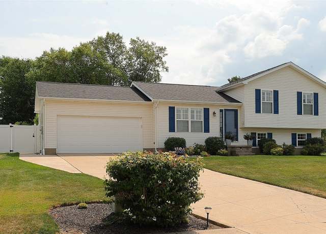 Property at 8719 Valley View Cir, Erie, PA 16509, 3 beds, 2 baths