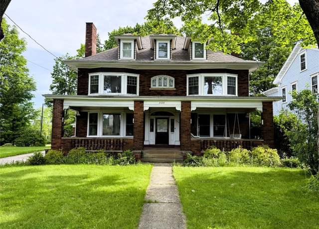 Property at 525 Chestnut St, Meadville, PA 16335, 7 beds, 4 baths