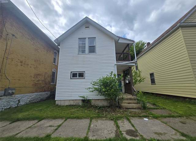 Property at 653 W 17th St, Erie, PA 16502, 6 beds, 2 baths