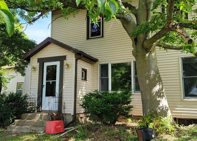 Property at 12286 E Main Rd, North East, PA 16428, 6 beds, 2 baths
