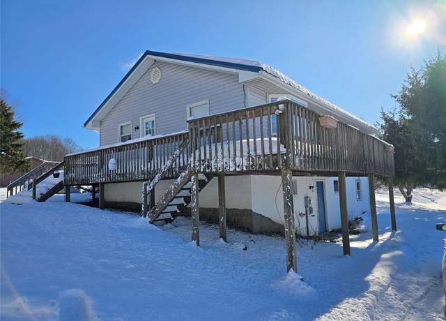 Property at 26018 Crossingville Rd, Edinboro, PA 16412, 3 beds, 2 baths
