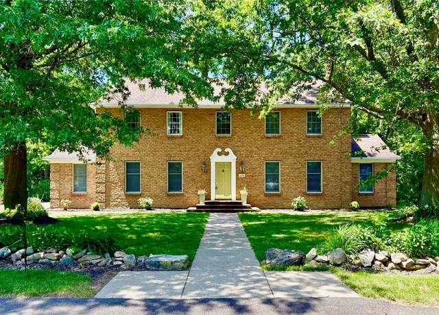 Property at 1270 Taylor Ridge Ct, Erie, PA 16505, 4 beds, 2.5 baths