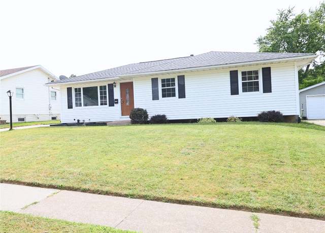 Property at 4002 Harvard Rd, Erie, PA 16509, 3 beds, 2 baths